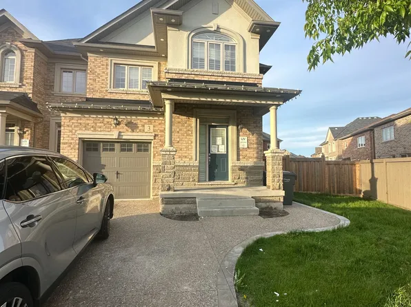 3 Cohoe St, Brampton, ON L7A 4X7