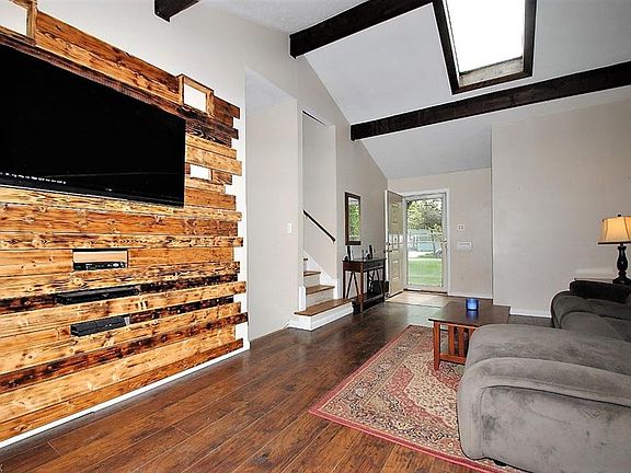 5th image of 5056 Hampton Dr