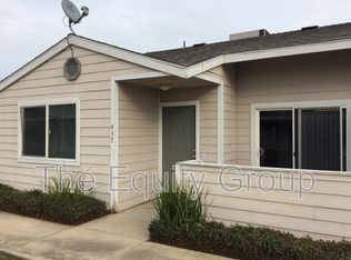 437 N Park St, Visalia, CA 93291