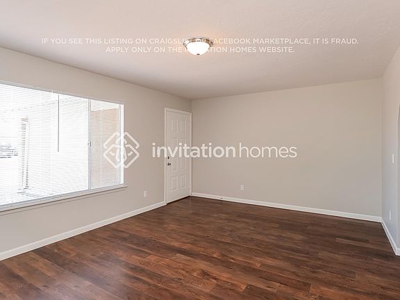 2nd image of 3633 W Oakland St