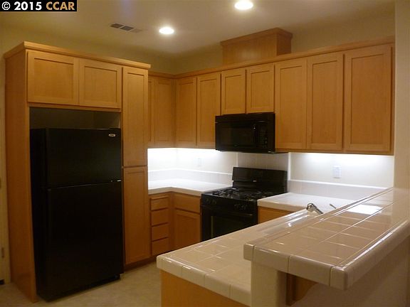 5th image of 111 San Juan Batista St