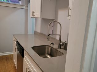 1670 Lauderdale Ave APT 1, Lakewood, OH