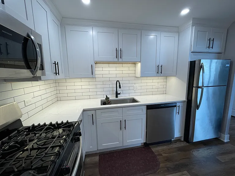 6325 N Sheridan Rd #1707 — Photo 2