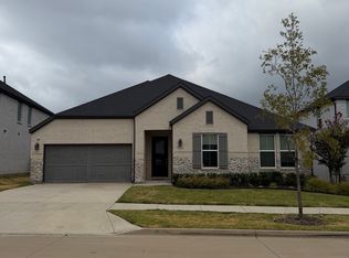 7213 Camilla St, Aubrey, TX 76227