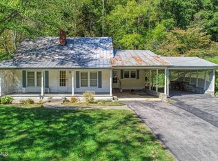 3850 Goshen Valley Rd, Rogersville, TN 37857