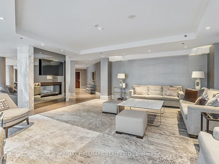 88 Davenport Rd #308 — Photo 29