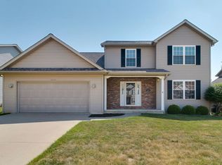 1524 Torrey Pines Rd, Normal, IL 61761