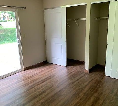 5th image of 208 Village Dr #208