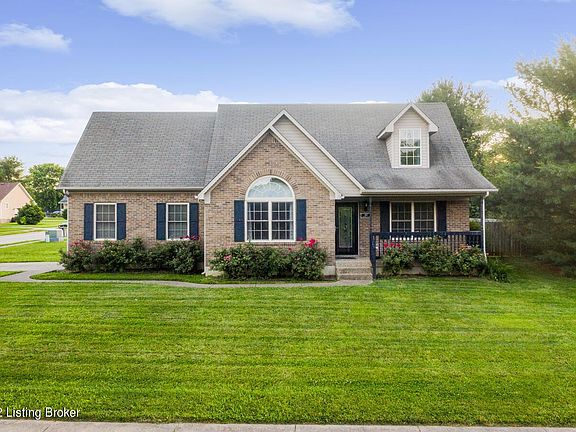 5th image of 112 Aulbern Dr W