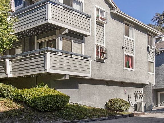 3rd image of 26922 Flo Ln Unit 436