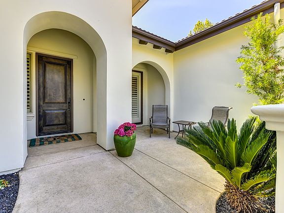3rd image of 314 Bodega Ct