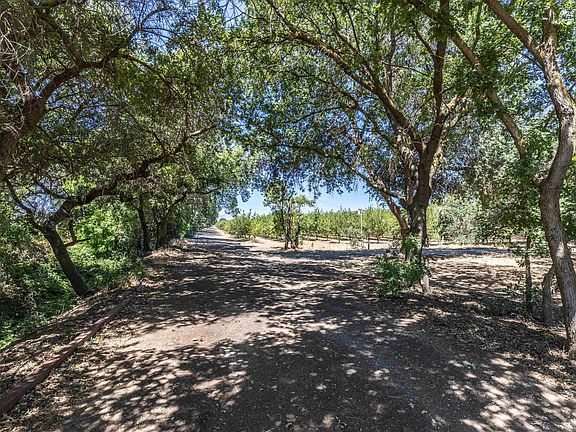 2nd image of 3515 Kellogg Creek Rd