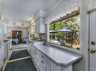 1654 SE Ramsay Rd, Bend, OR 97702