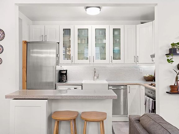 4th image of 517 W 144th St APT 12