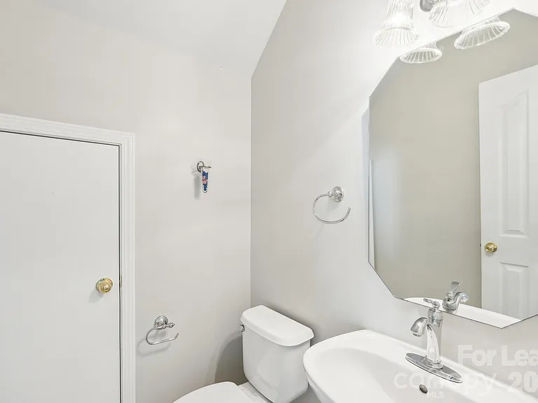 14417 Laurel Tree Ln — Photo 38