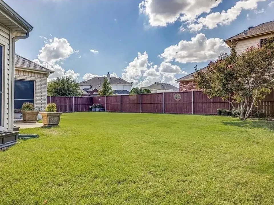 5231 Kathryn Dr