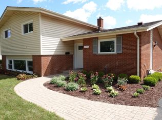 1301 E Euclid Ave, Arlington Heights, IL