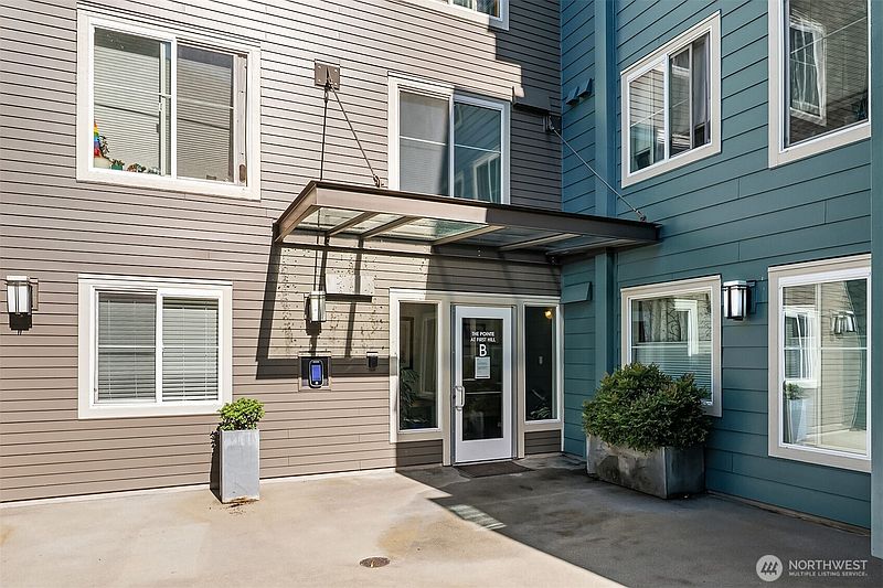 2nd image of 300 10th Avenue #B409