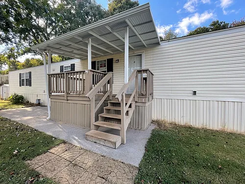 3709 Hampton Ln Photo 1