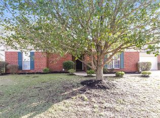10953 Oak Leaf Dr, Olive Branch, MS 38654