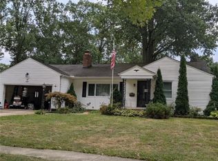 329 Yale Ave, Elyria, OH 44035