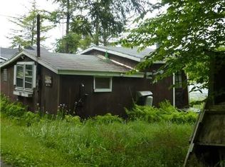 127 Cardinal Ln, Dexter, ME 04930