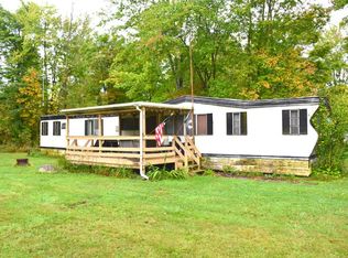 1377 Beach Dr, Espyville, PA 16424