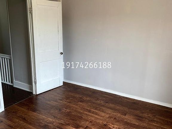 3rd image of 515 E Vine St
