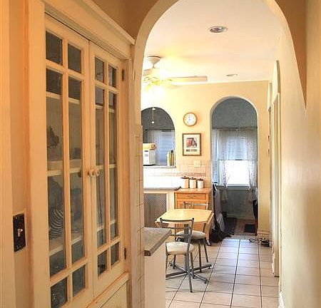 5th image of 6524 N Bosworth Ave