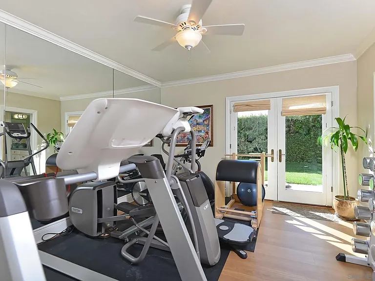7304 Encelia Dr — Photo 35