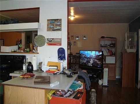 2nd image of 274 Berrydale Ave