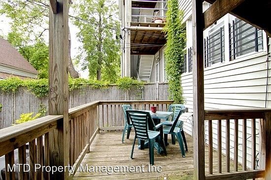 4th image of 3644 N Greenview Ave APT 1