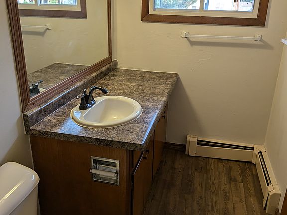 3rd image of 813-815 14th Ave #813