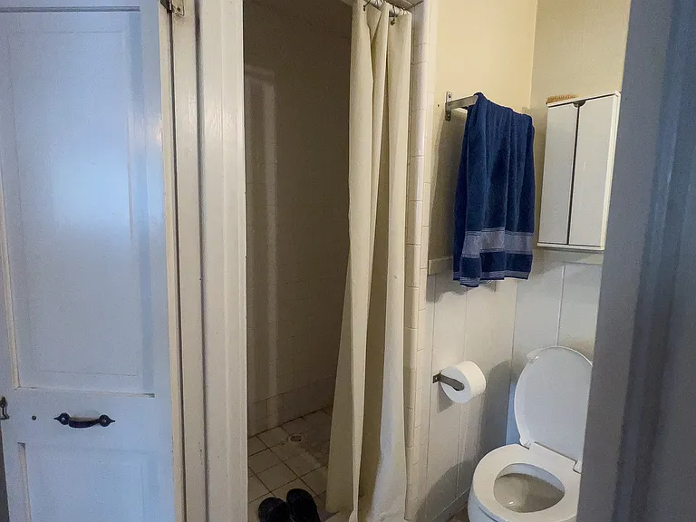 3410 Duval St #D — Photo 4