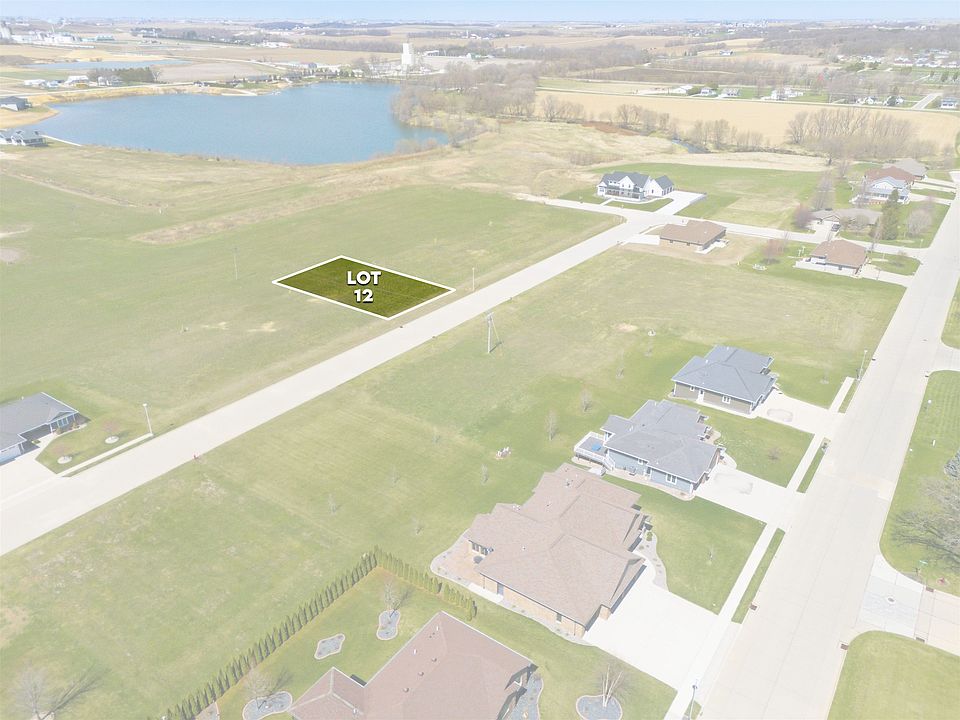 1st image of 716 8th St SW