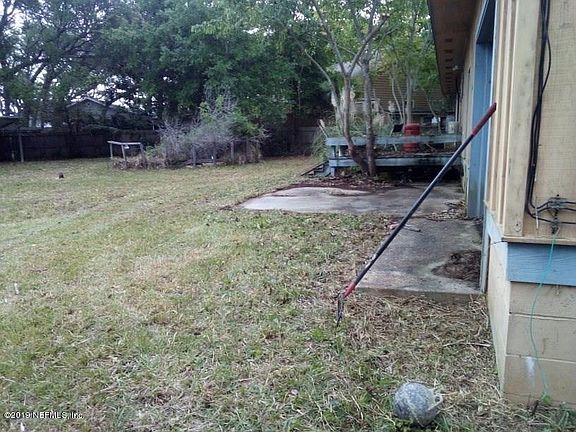 2nd image of 1423 Highland Dr