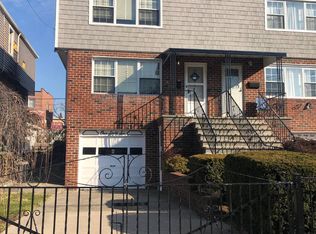 166 Calhoun Ave, Bronx, NY 10465
