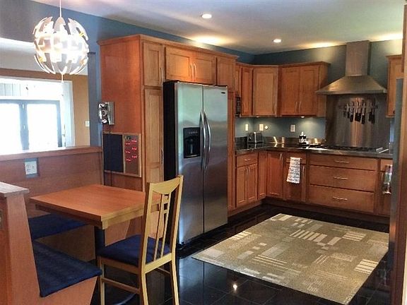 3rd image of 1414 Las Vegas Dr