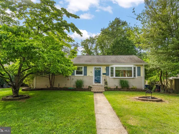 78 Walnut St, Mount Holly, NJ 08060