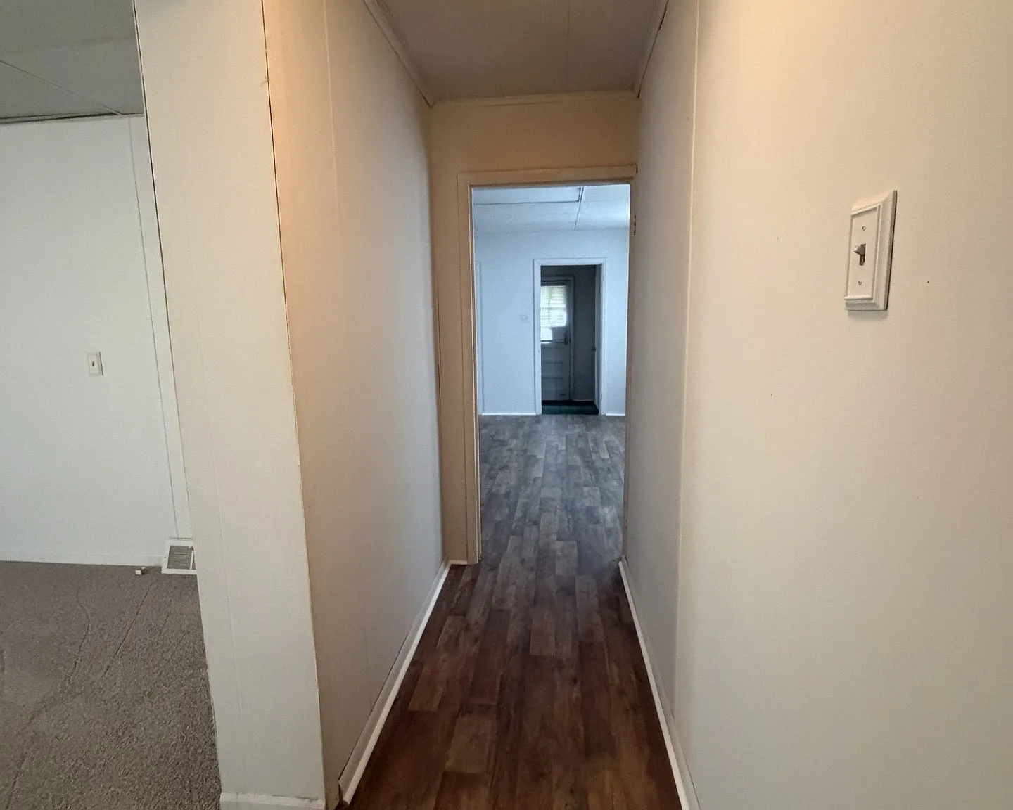 1 bed, 600 sqft, $700 — Photo 2