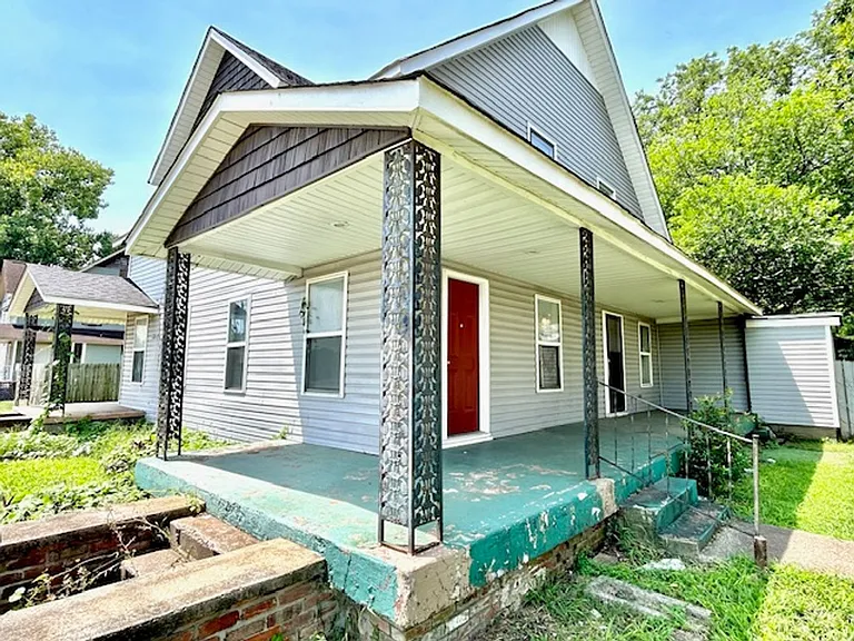 3512 Triana Blvd SW — Photo 1