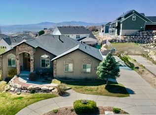 3647 N 575 E, North Ogden, UT 84414