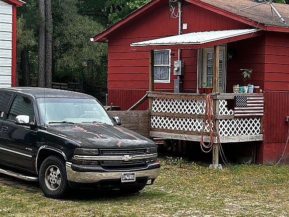 5th image of 206 Community Rd
