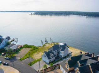 42 Island Dr, Brick, NJ 08724