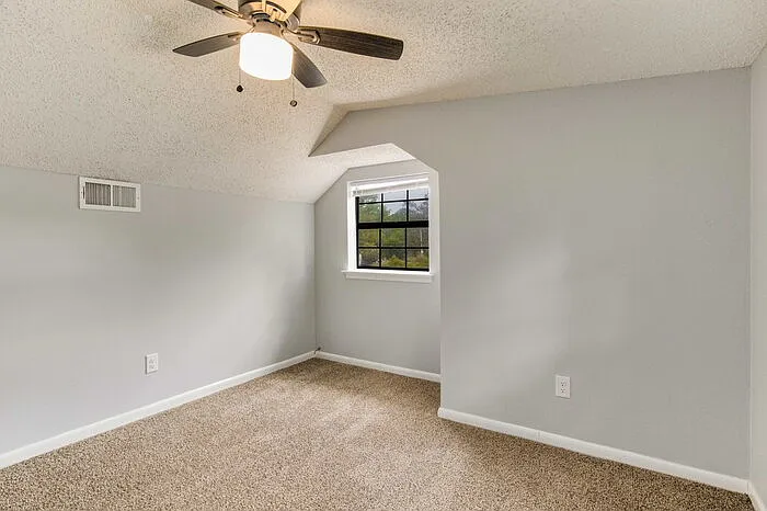 1025 Sable Dr #A — Photo 5