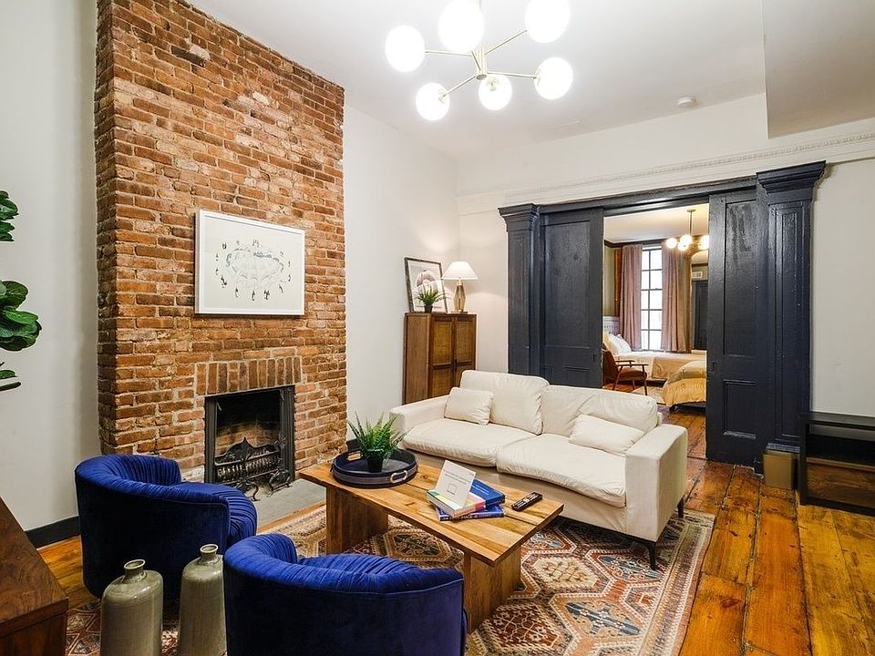 1st image of 354 W 11th St #2