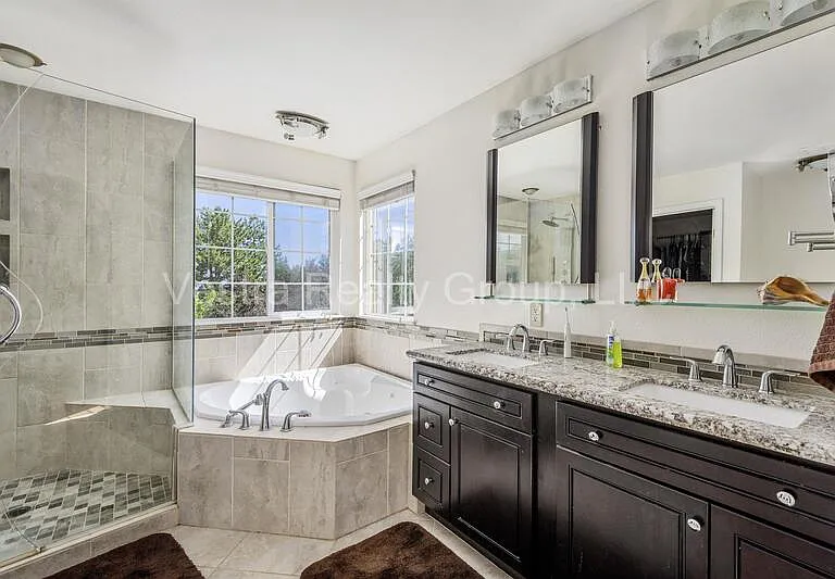 2157 Maples Pl — Photo 34