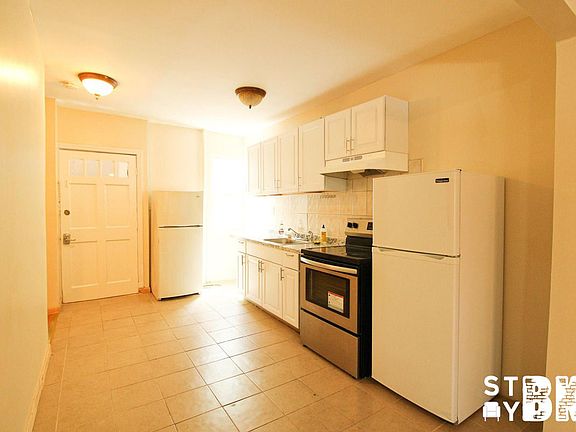 5th image of 15 Irving Pl #2RT