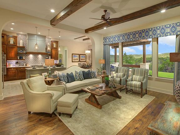 The Colinas II Family Room