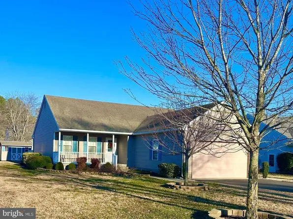 113 Meadow Dr, Blades, DE 19973